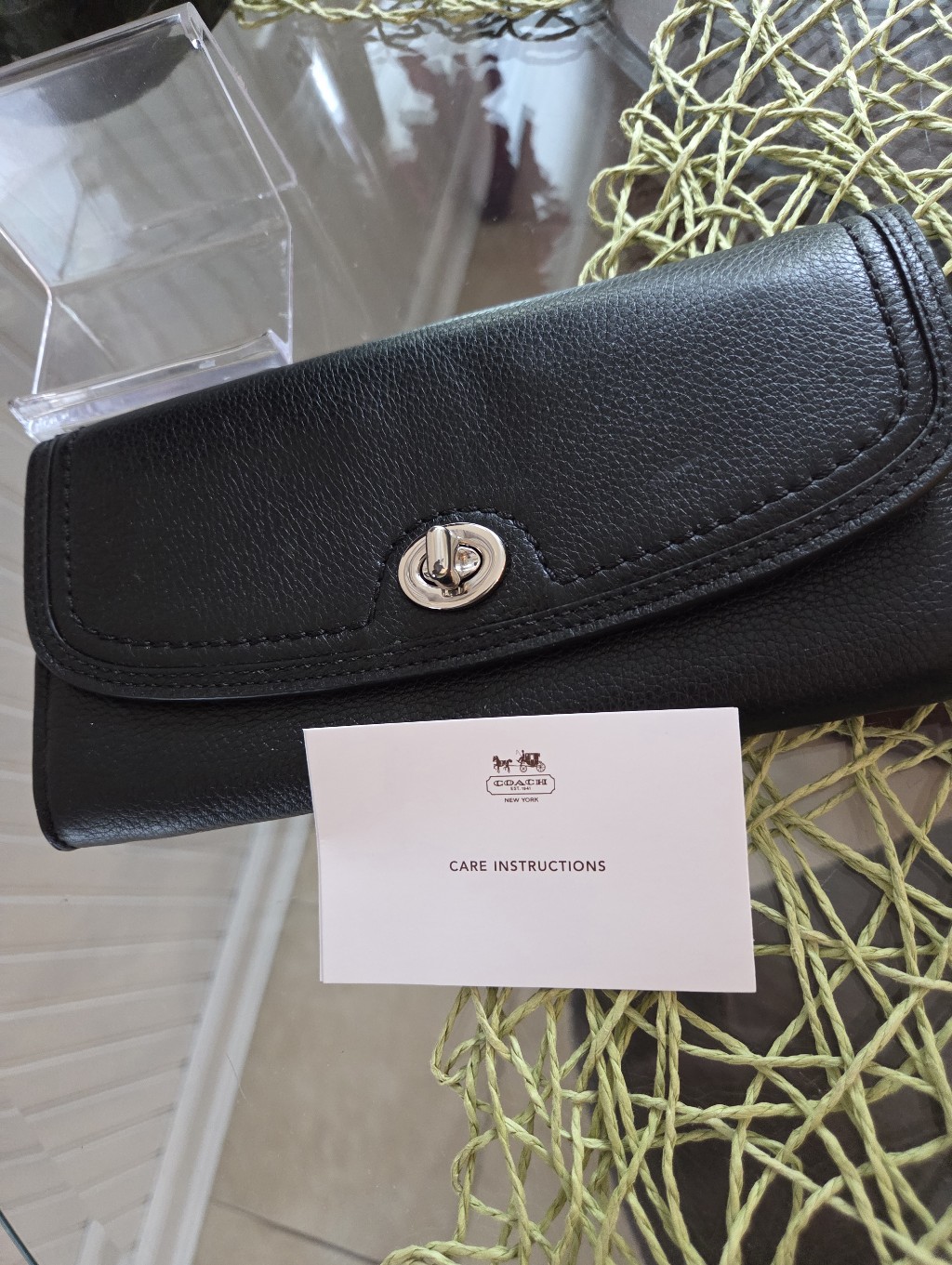 Coach Black Pebbled Leather Turnlock Continental Wallet New With Tag